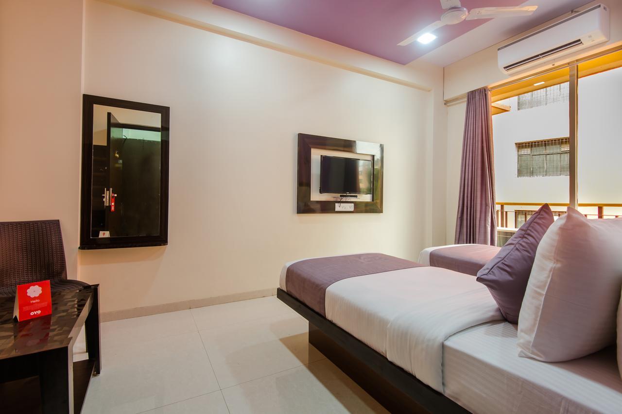 Oyo 9326 Om Sai Residency Hotel Mumbai Exterior foto