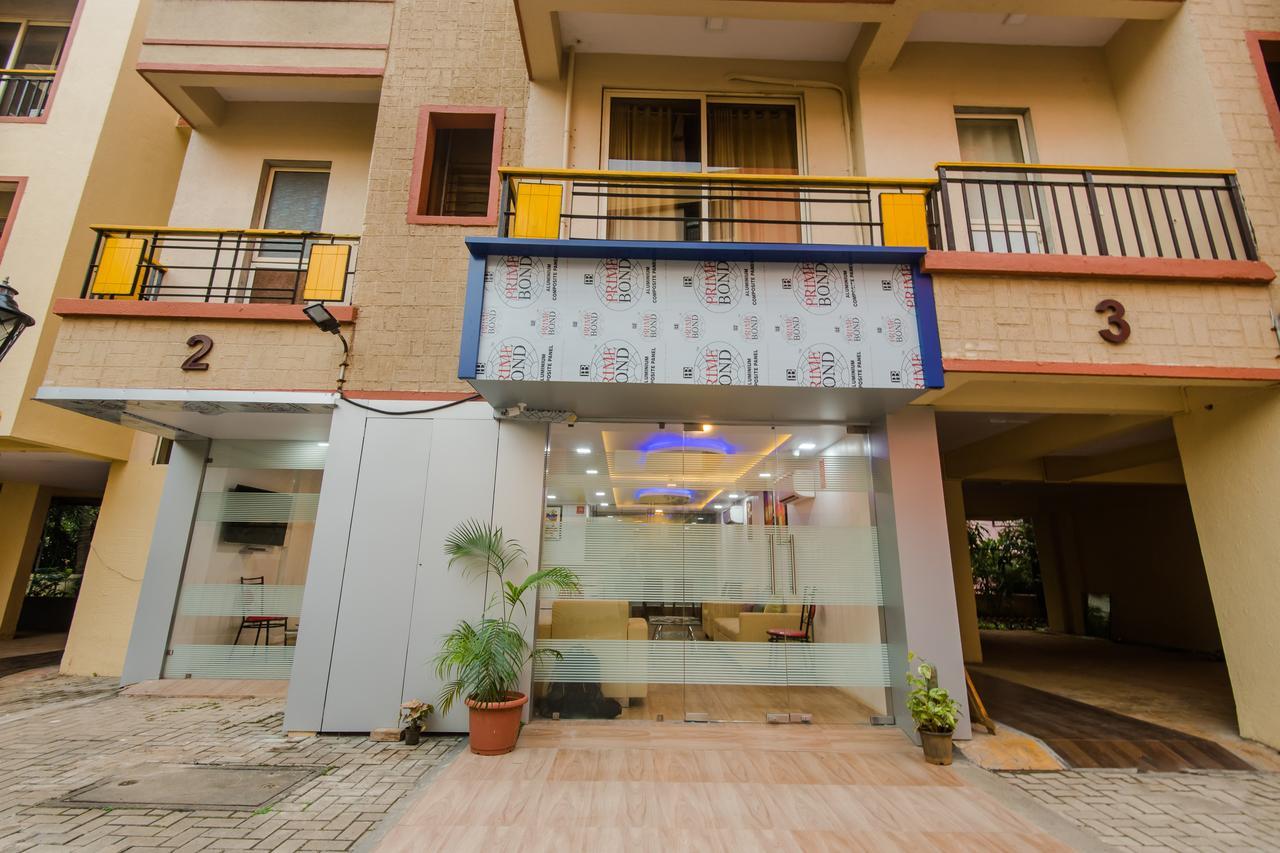 Oyo 9326 Om Sai Residency Hotel Mumbai Exterior foto