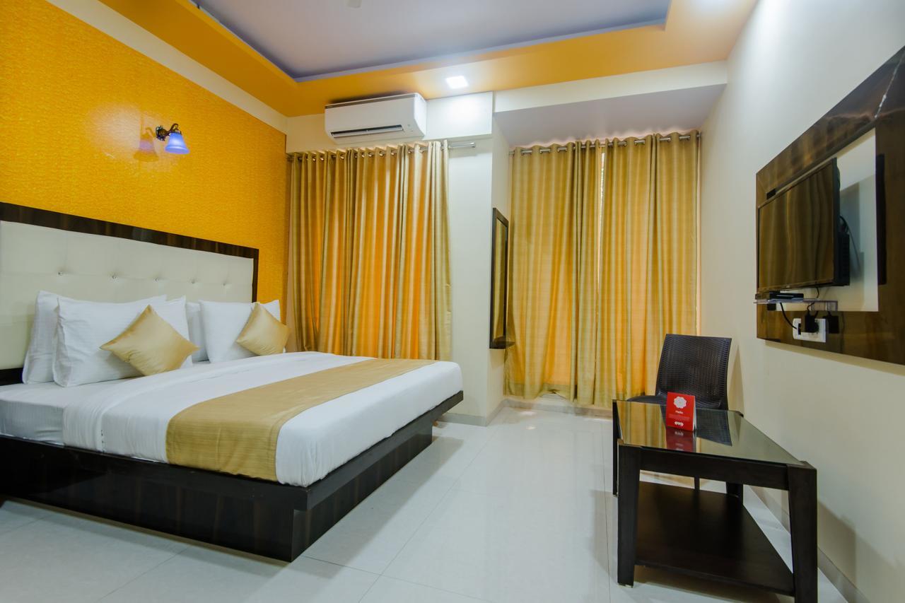 Oyo 9326 Om Sai Residency Hotel Mumbai Exterior foto